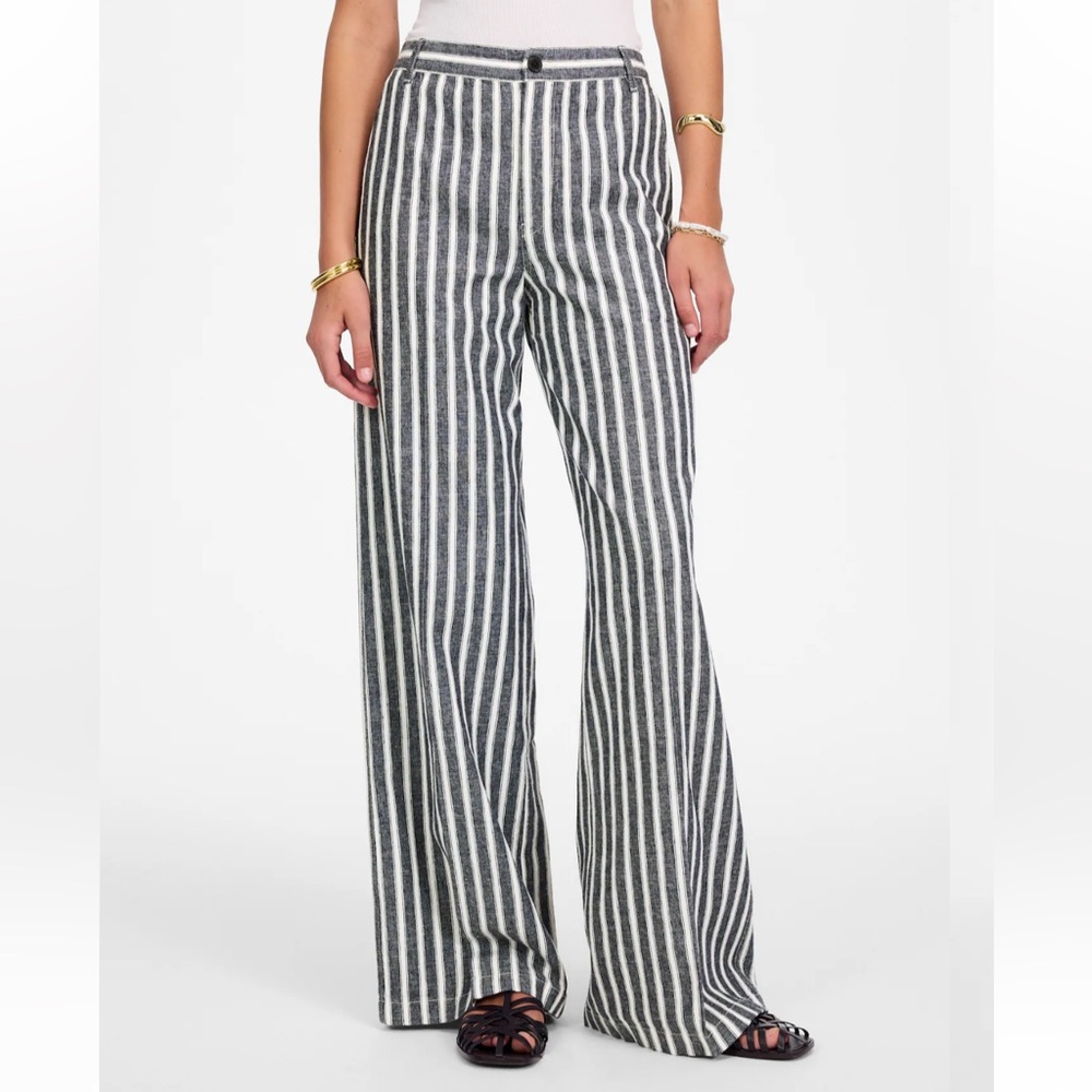 Madewell Striped Wide Leg Pants in Black and White